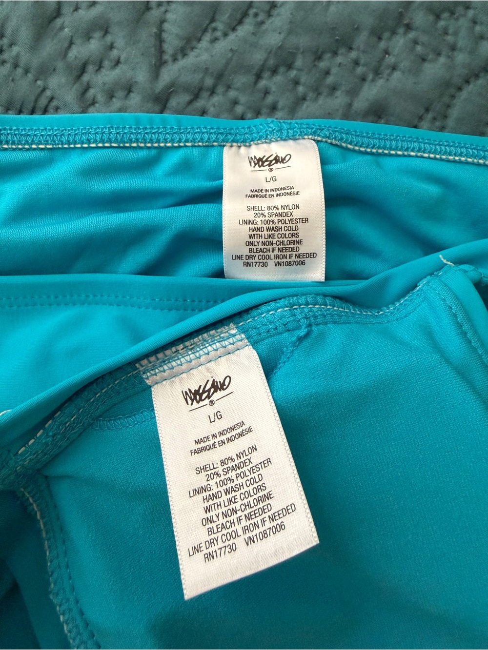 NEVER WORN!! Turquoise Bikini - Knot Halter Top & Bottoms - Picture 2 of 3